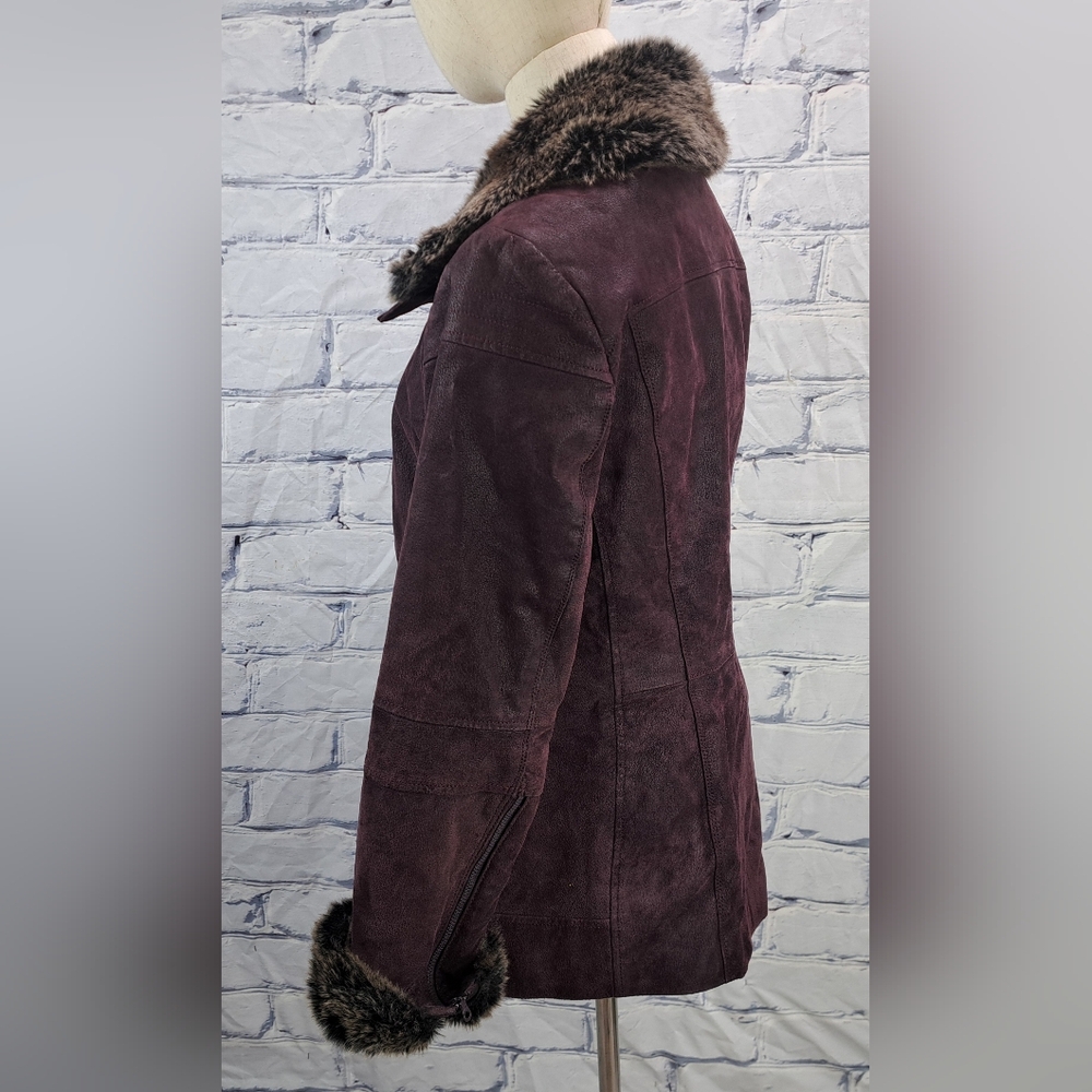 Danier Women's Leather Jacket Winter Coat with Fur Trim Purple Zip Cuffs Small - Picture 6 of 16